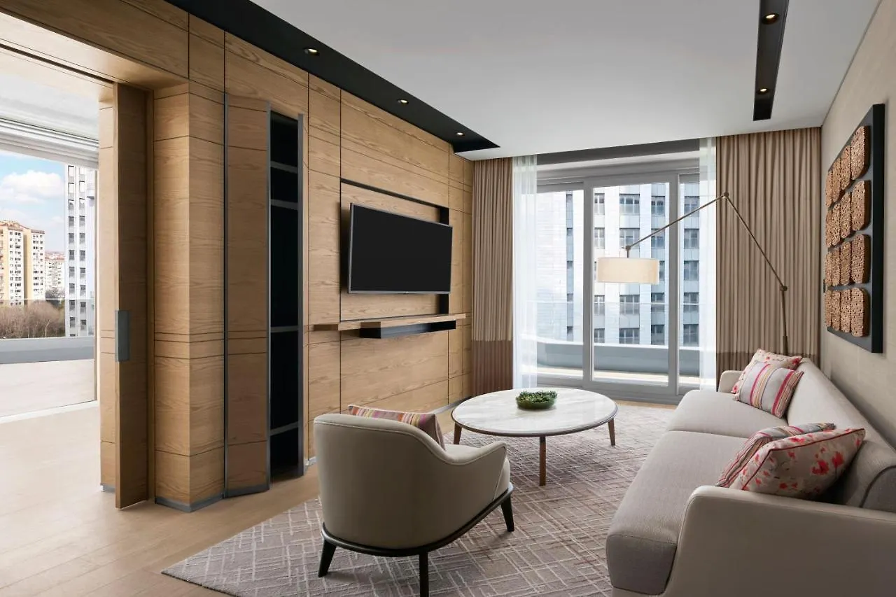 Jw Marriott Hotel Istanbul Marmara Sea 5*,