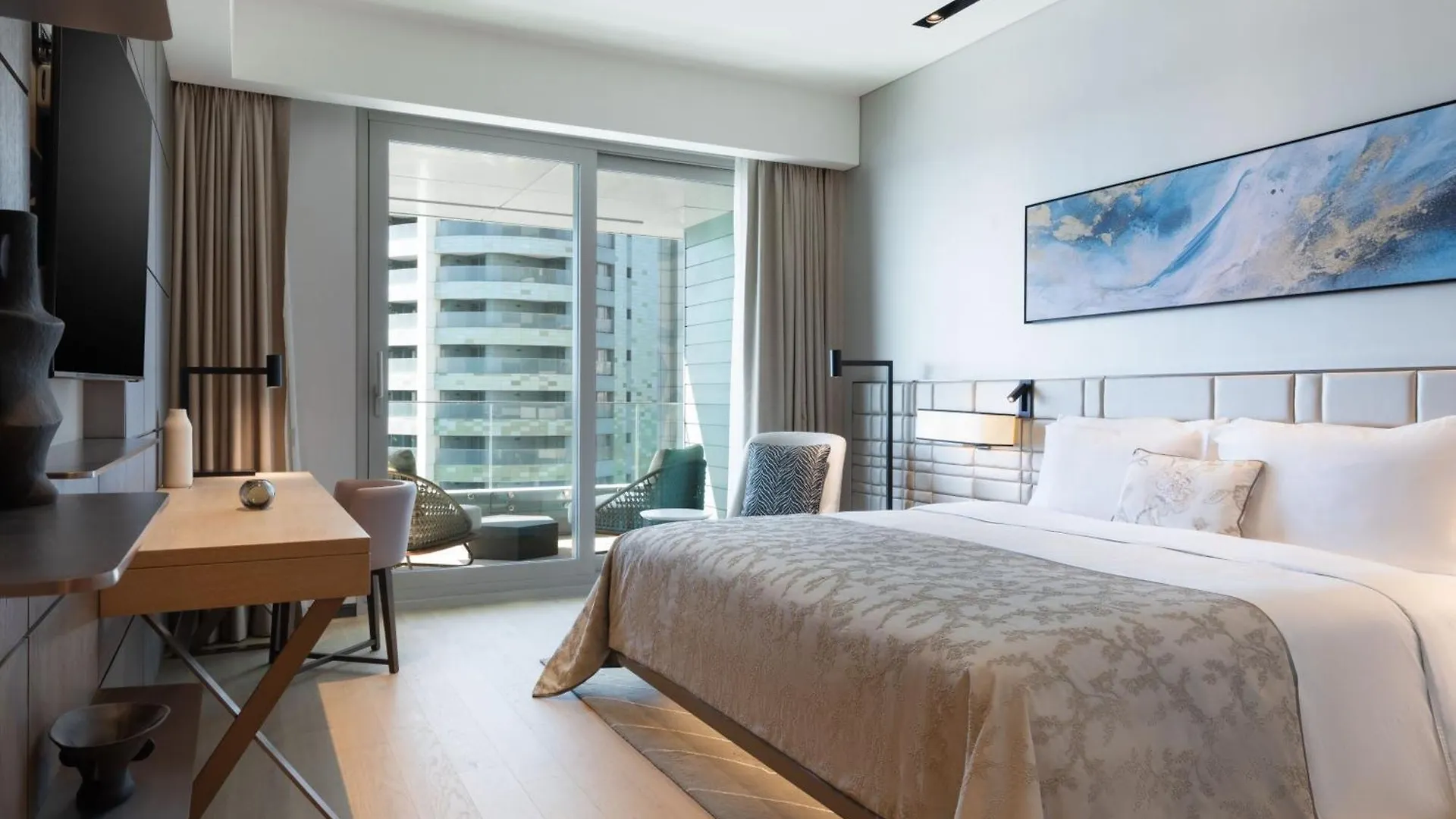 Jw Marriott Hotel Istanbul Marmara Sea 5*,
