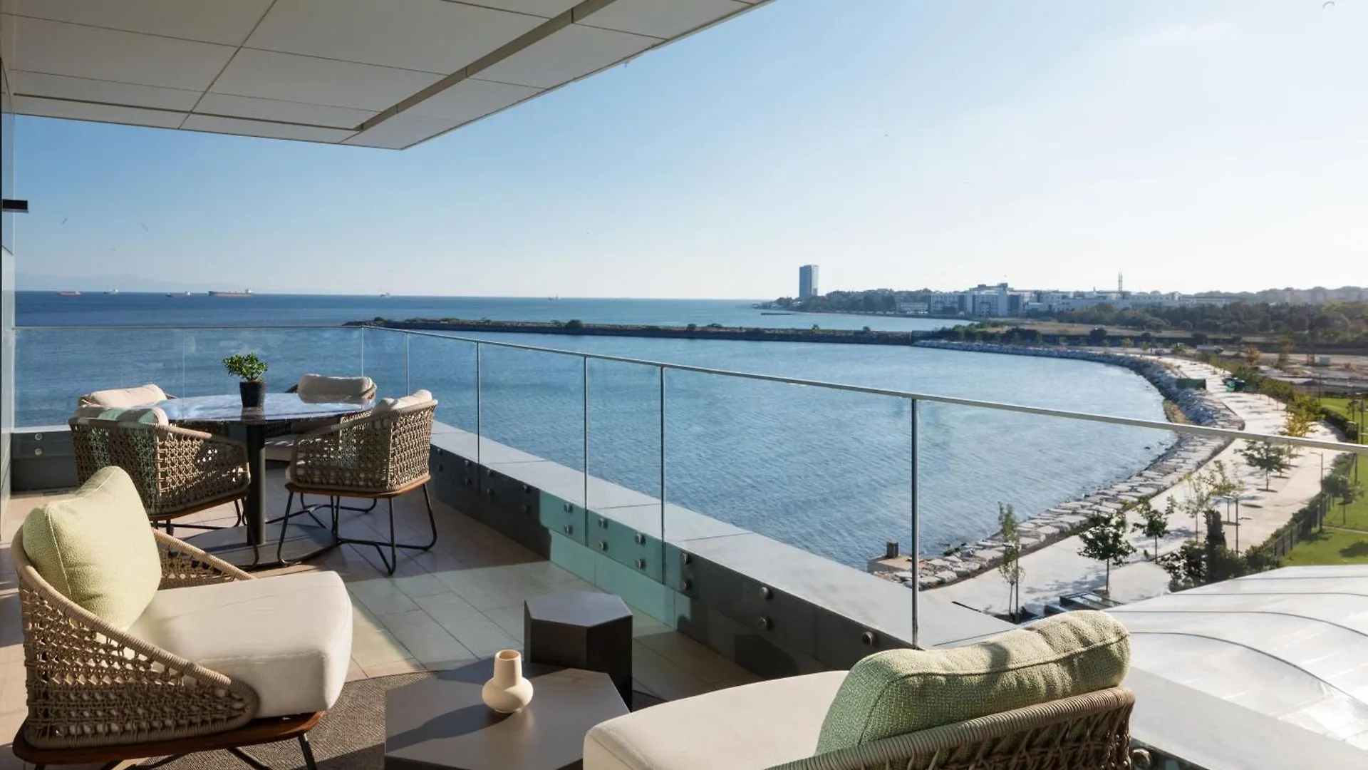 Jw Marriott Hotel Istanbul Marmara Sea