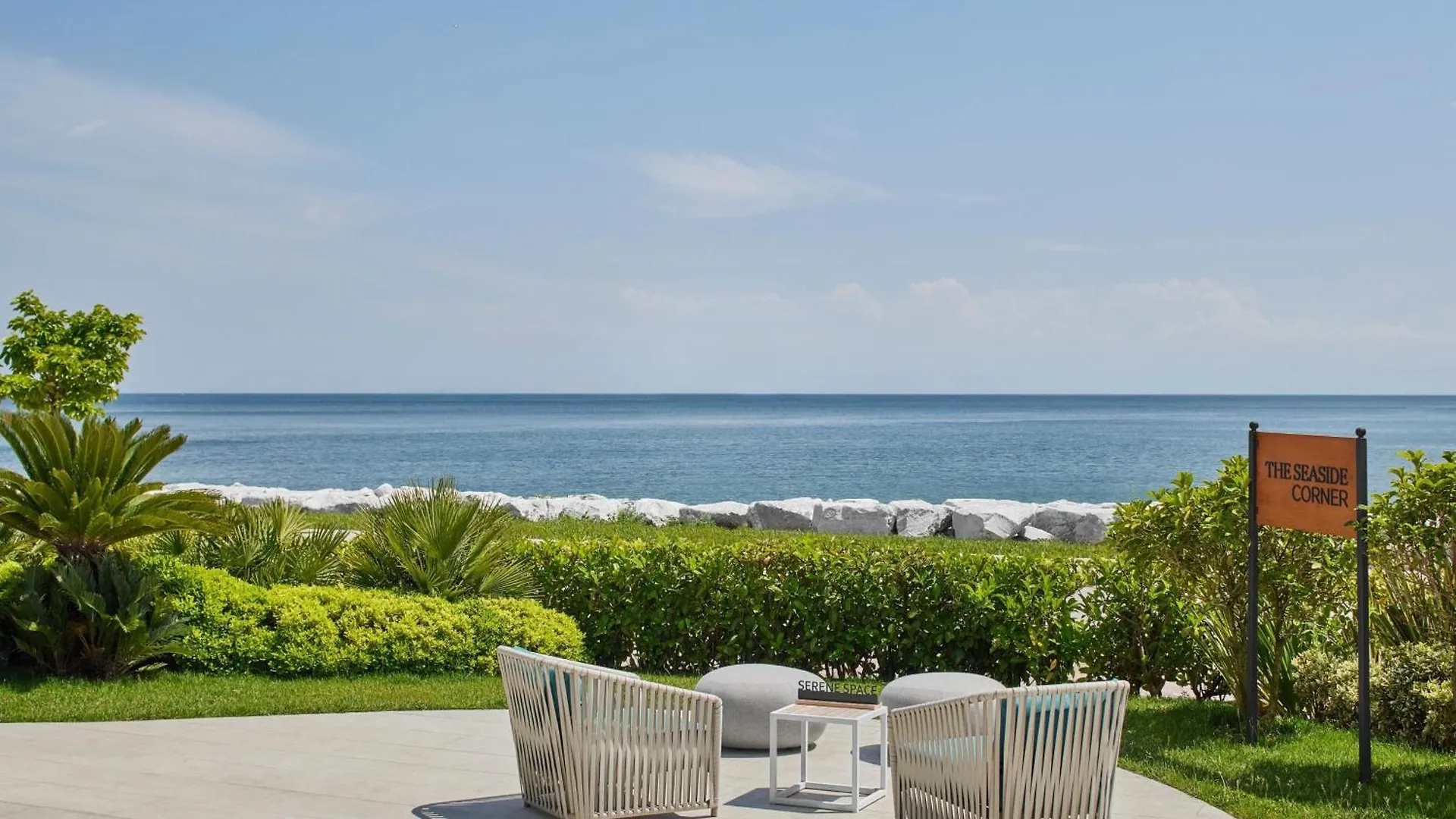 Jw Marriott Hotel Istanbul Marmara Sea